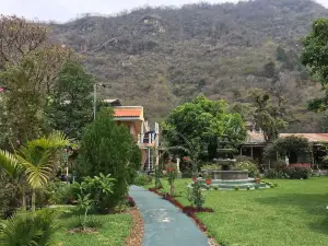 Grand Hotel Panajachel
