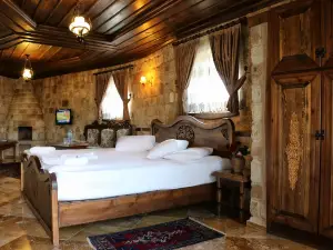 Kemerhan Cave Suites