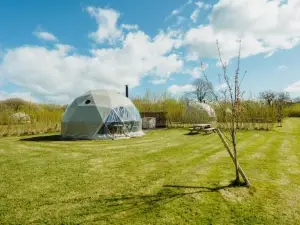 Beavers Retreat Glamping