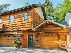 The Inn on Bigfork Bay