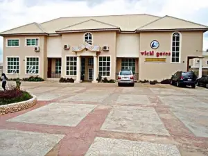 Vichi Gates Hotel and Suites