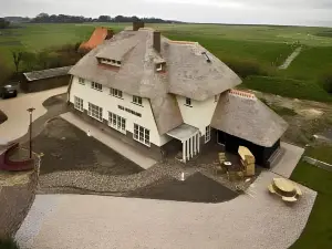 Villa Nieuwland B&B