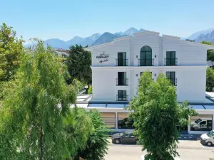 Perast City Hotel