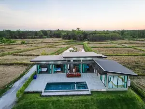 Boonjumnong Pool Villa