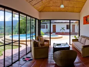 Sarimanok Villa at Punta del Este