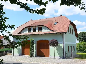 Modern Apartment in Bavaria with Garden