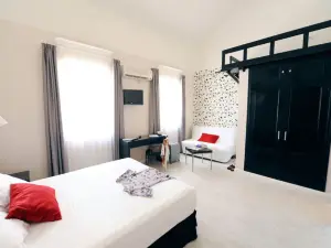 Hotel Domus