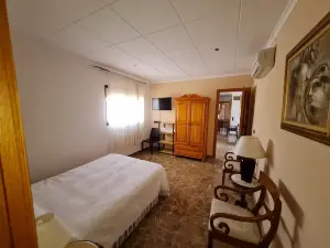 Hotel Bon Lloc