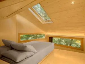 Aoos River Treehouse