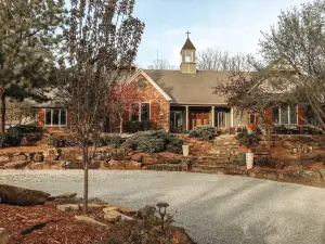 BarDew Valley Inn
