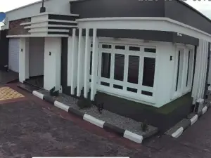 시마와-하우스-4명 숙박-럭셔리&프라이버시-24/7 보안