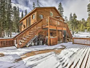 Bristle Cone Fairplay Cabin with Hot Tub