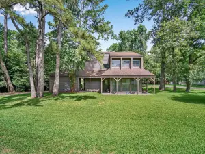 กระท่อม Coldspring < 1 ไมล์ที่ ถึง Lake Livingston!