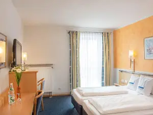 โรงแรมมิราเทล