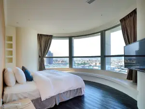 Merry Day Hotel