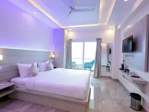 GREEN HILLS HOTEL