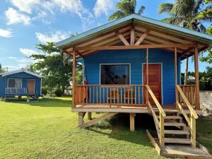 오션 뷰의 선샤인 카바나스