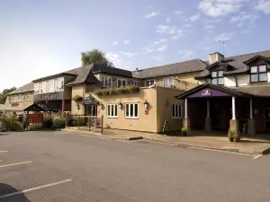 Premier Inn Cardiff West
