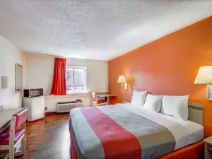 Motel 6 Wichita, KS