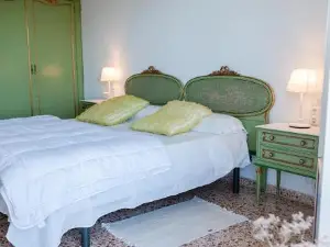 Villa Entrenaranjos