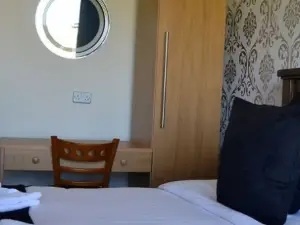 Countryside Express Hotel