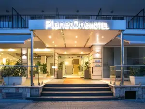 Planet One Hotel