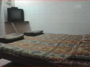 Hotel Basera