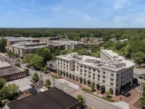 The Hamilton Alpharetta, Curio Collection by Hilton
