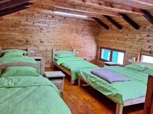 Zenith Campsite Apartments