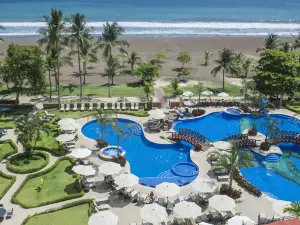 คร็อคส์ รีสอร์ต แอนด์ คาสิโน