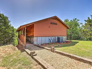 Beautiful Country Cabin on Crooked Creek Farm!