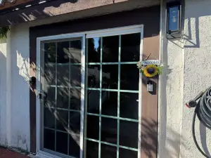 Cozy private entrance studio w/ Golf Course View