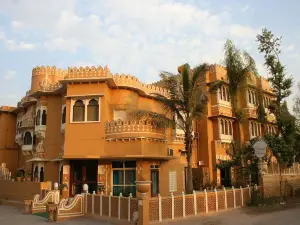 Hotel Pratap Palace