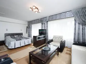 MosUz Centre Hotel