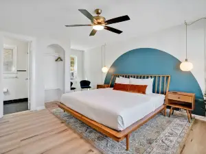 The Starlite Inn