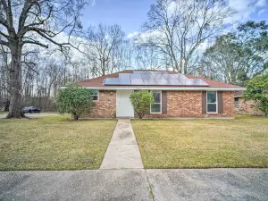 Family-Friendly Baton Rouge Abode w/ Patio!