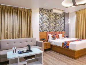 FabHotel Prime Shourya Residency - Nr Maharshi Karve Museum