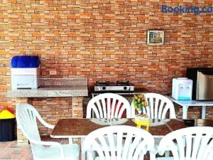 Jenessa's Bedsite, 3 Pers, AC, 5G Wifi, Netflix