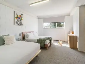 Racecourse Beach Coast Shack - Renovated Retreat