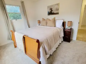 Charming small town! Whole house