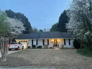 Charming and Modern 3BR House in Serene Watkinsville, GA