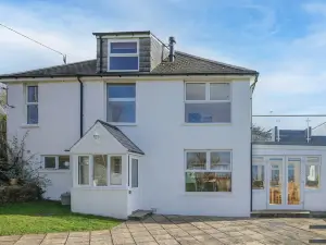 Hazelmere - Woolacombe-4 Bed-Sleeps 10-Tjshh