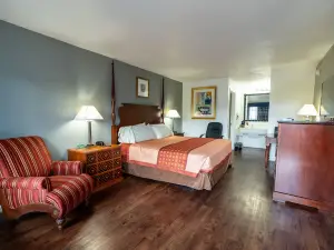 American Inn & Suites Russellville