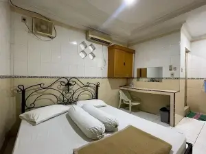 OYO 93502 Homestay Pakmuklis Syariah 2 Near Taman Mini Lhokseumawe