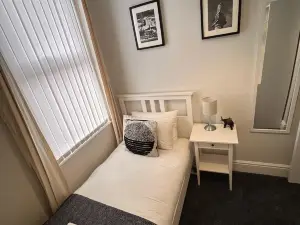 Hambledon- 2Bed Downstairs Flat Blyth