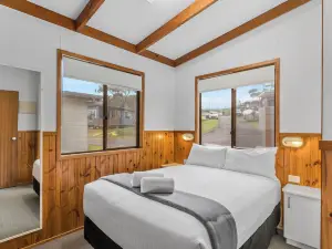 Joalah Holiday Park