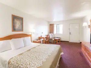 Days Inn by Wyndham Willcox