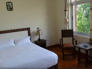 FikirandRay Lodge