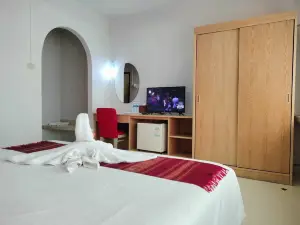 S2S Queen Trang Hotel