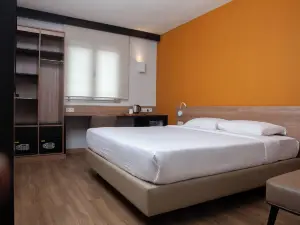Dunia Hôtel Bamako ACI 2000